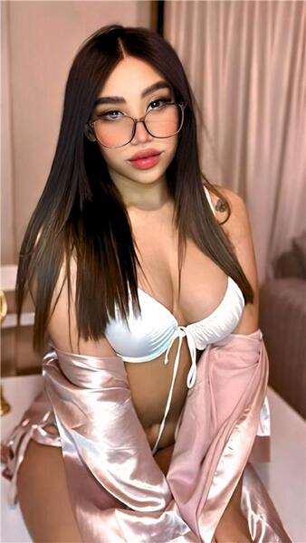 eviebrooks from Jerkmate