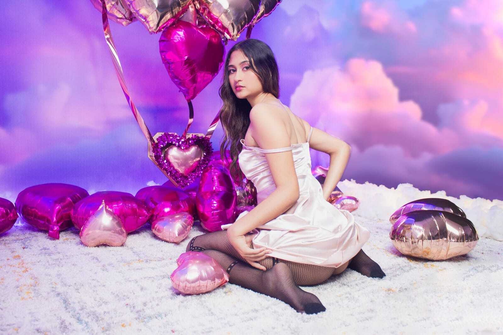 camilemoon from Jerkmate